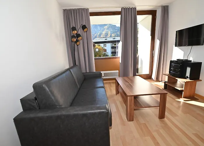 Haus 3 16 - Lowbudget Apartment *